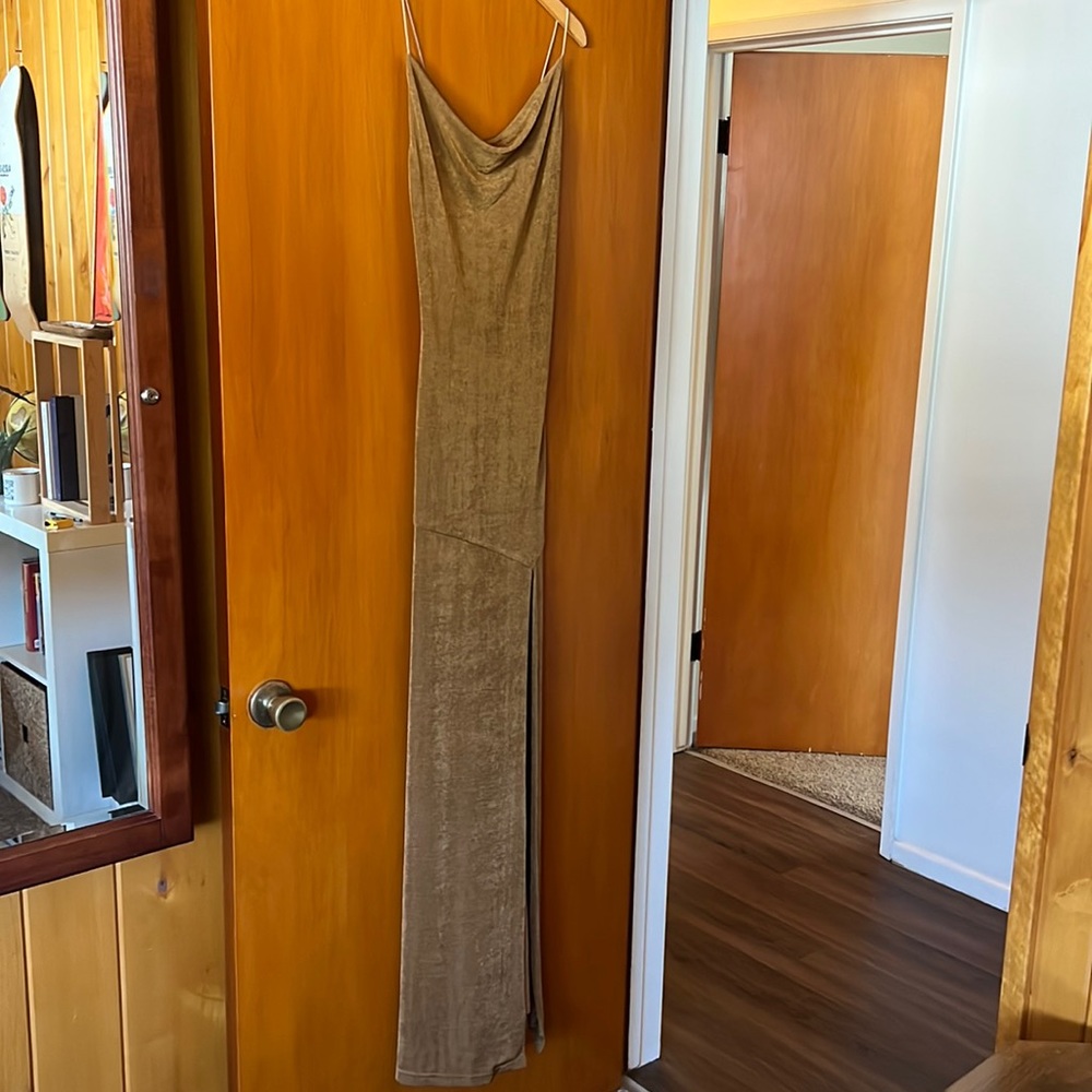 MISHA Celestine Jersey Gown in Copper - New - Size 2 - Picture 3 of 6